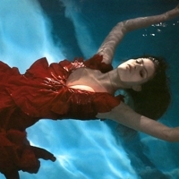 女生妩媚性感头像合集 9张气质女生头像精选