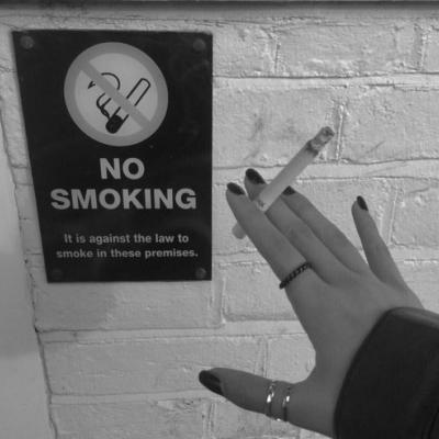 24张高清黑白女生部位头像合集