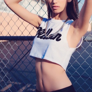 16张高清意境感女生身材头像 唯美氛围感拉满