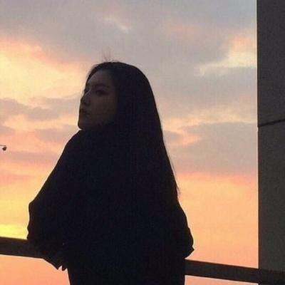 21张氛围感拉满的失落女生伤感意境头像