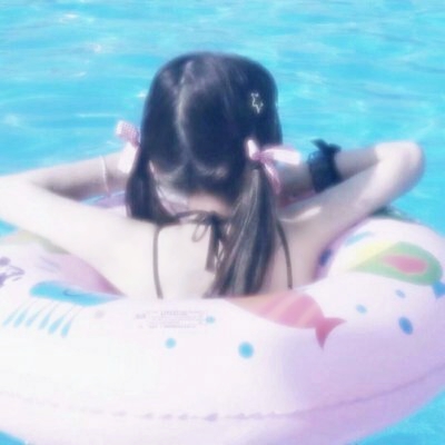 三人闺蜜小清新头像合集 30张高清女生闺蜜三人组头像分享