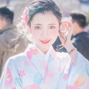 28张清新爱笑女生气质头像 高清质感小清新风格