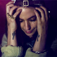 21张emo哭脸女生头像 戳中崩溃瞬间的伤感流泪头像