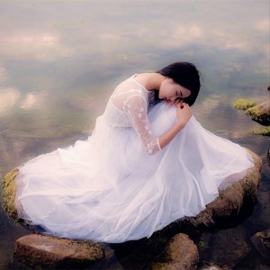 微信思念头像合集！18张高清唯美女生相思头像，安静想你的氛围感拉满