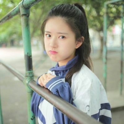 28张干净清爽的清纯女生头像合集