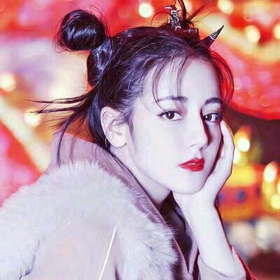 迪丽热巴卖萌可爱头像合集（29张）_明星头像