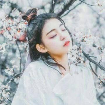 17张高清古风女生头像 氛围感拉满的QQ头像合集