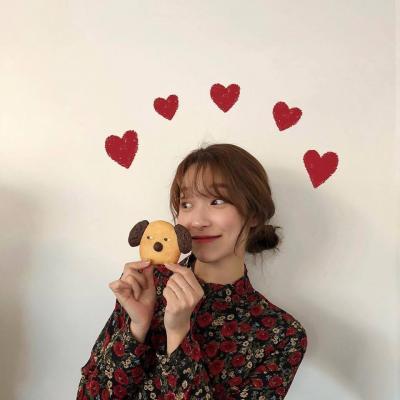 36张高清可爱萌系美女头像 软妹氛围感拉满