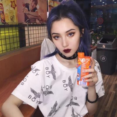 霸气拽女生高清头像合集！21张耐看又有型的女生头像图