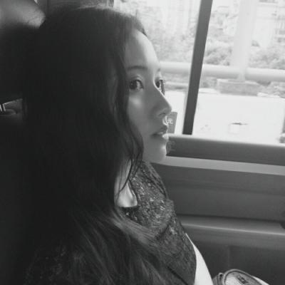 高冷御姐黑白女头像！23张高清好看的头像合集