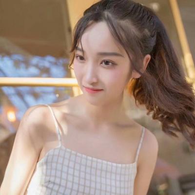 10张气质绝佳的高清美女头像 适合当头像用