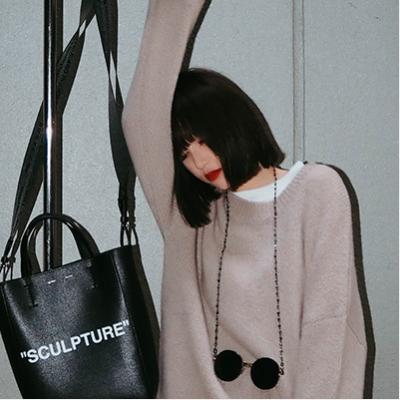 13张超拽霸气女生QQ头像 够酷的女生头像大图