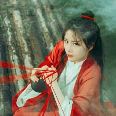 14张高清红衣霸气古风女生真人头像合集