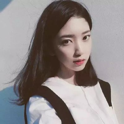 10张高清好看的伤感孤独女生QQ头像精选