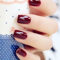 适合美甲师用的创意彩色美甲头像 共19张女生头像