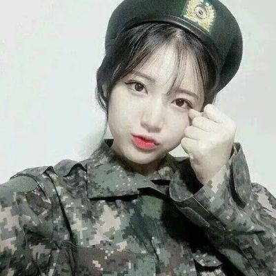 51张清纯感QQ女生头像 清新氛围感拉满