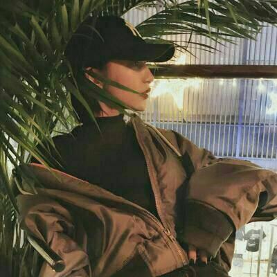 35张短发霸气女生头像 攻气拉满太飒了