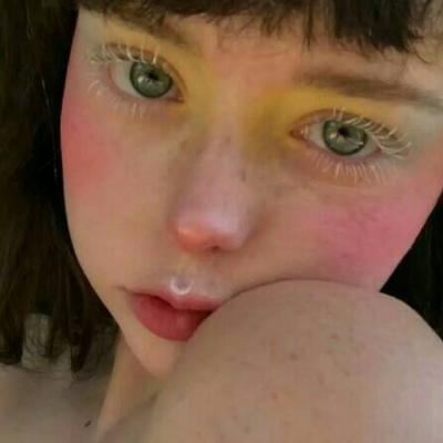 20张高清欧美原宿风女生头像 氛围感直接拉满