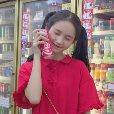 29张高清成熟气质女生头像 适合微信用的真人好看头像