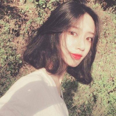 23张高清真实感女生QQ头像合集