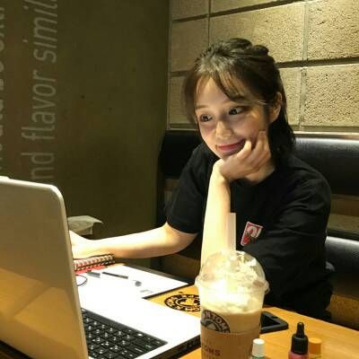 28张超萌吃货女生头像 软乎乎呆萌感拉满