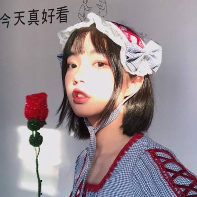 36张超酷短发个性女生头像 高清无水印直接用