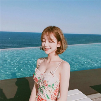 夏日清凉萌妹头像合集 12张可爱女生头像来啦