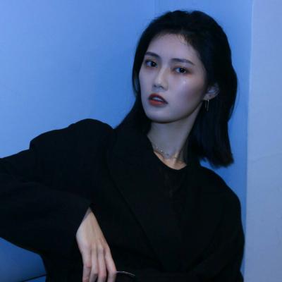16张高清霸气酷飒女生QQ头像合集