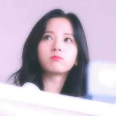 13张高清可爱时尚女生QQ头像，氛围感拉满