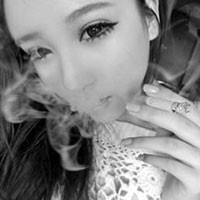 44张霸气拽酷抽烟女生头像 氛围感拉满的社会感女头