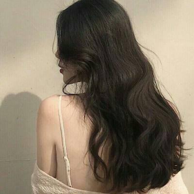 22张高清高冷气质女生个性头像合集