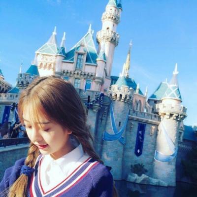 23张高清小清新女生微信头像，氛围感拉满