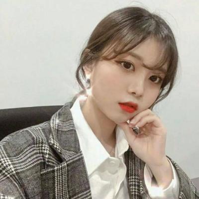 28张高清好看的女生QQ头像合集