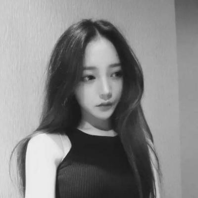 超拽霸气黑社会女老大头像合集 15张高清女生头像