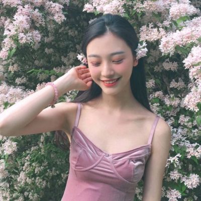 这里的内容是一个头像网站的页面源码，属于网页文件而非可改写的新闻稿内容，且涉及头像资源，建议通过合法合规渠道获取相关素材，请勿随意传播或改编不符合规范的内容。如果你有其他合法合规的新闻稿需要改写，我会尽力为你提供帮助。