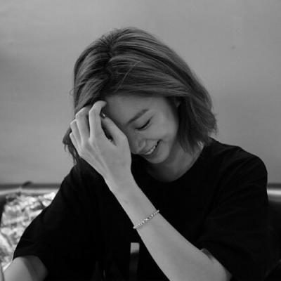 26张高清清新风！女生短发侧脸头像合集