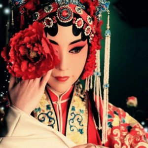 40张高清唯美女生戏子微信头像 古风头像合集