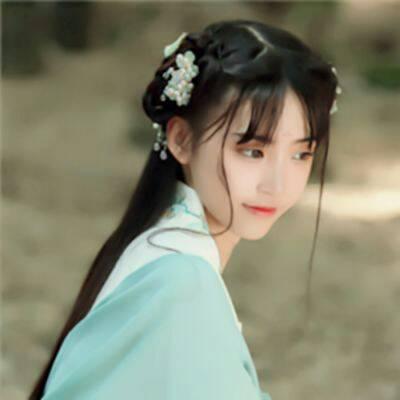 16张真人古风女头像 自带多愁善感的古韵气质