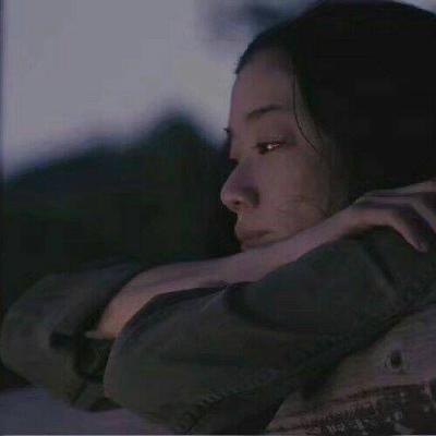 25张高清时尚伤感女生头像 氛围感拉满的氛围感头像合集