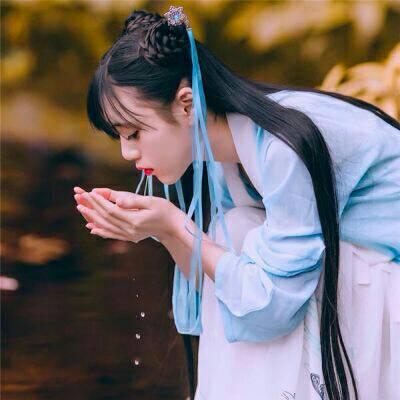 26张高清简约款！女生古风唯美头像合集来了