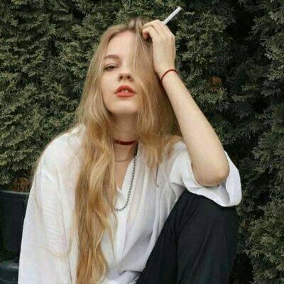 31张高清欧美风意境女生头像合集