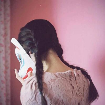 21张高清清纯女生头像 氛围感拉满的唯美头像合集