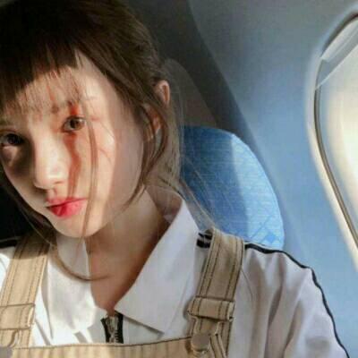 16张高清清纯唯美女生头像合集