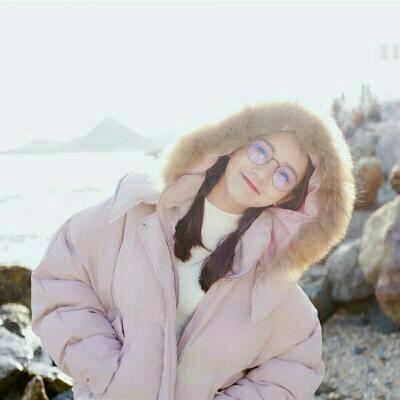 17张高清好看的可爱小清新女生头像合集