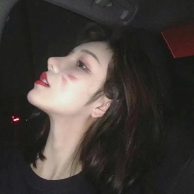 21张氛围感拉满！成熟女生忧郁眼神头像合集