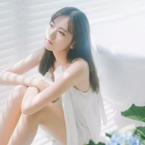 19张高清清纯气质美女微信头像合集