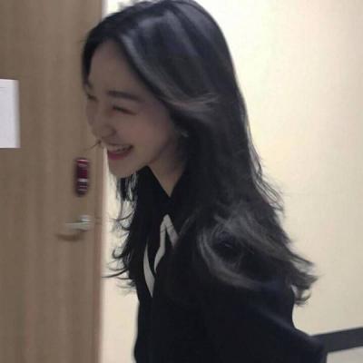 36张高清可爱萌系美女头像 软妹氛围感拉满