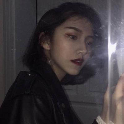 36张超酷短发个性女生头像 高清无水印直接用