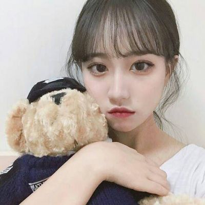 原宿风粉色系女生头像合集，16张氛围感拉满的风格头像