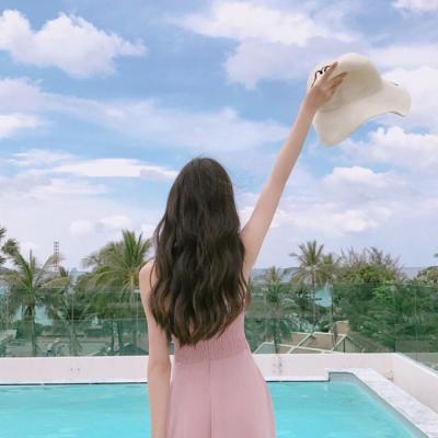 15张氛围感拉满的小清新女生背影头像